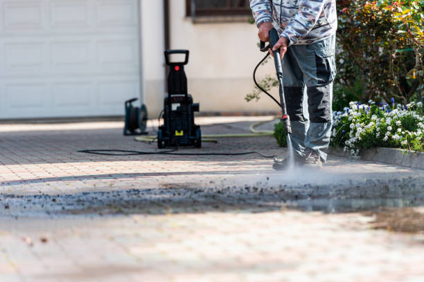 Why Choose Our Certified Pressure Washing Experts for Your Project Needs in North Bend, NE?